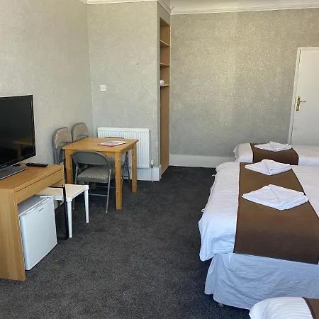 The Grosvenor Hotel Clacton-on-Sea Exterior photo