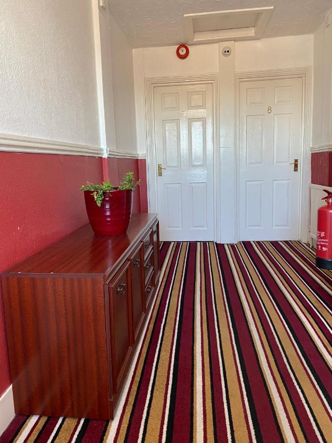 The Grosvenor Guest house 3*