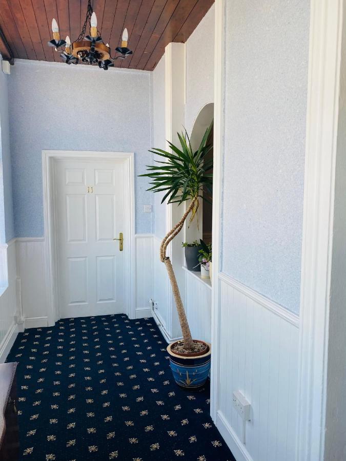Guest house The Grosvenor 3*