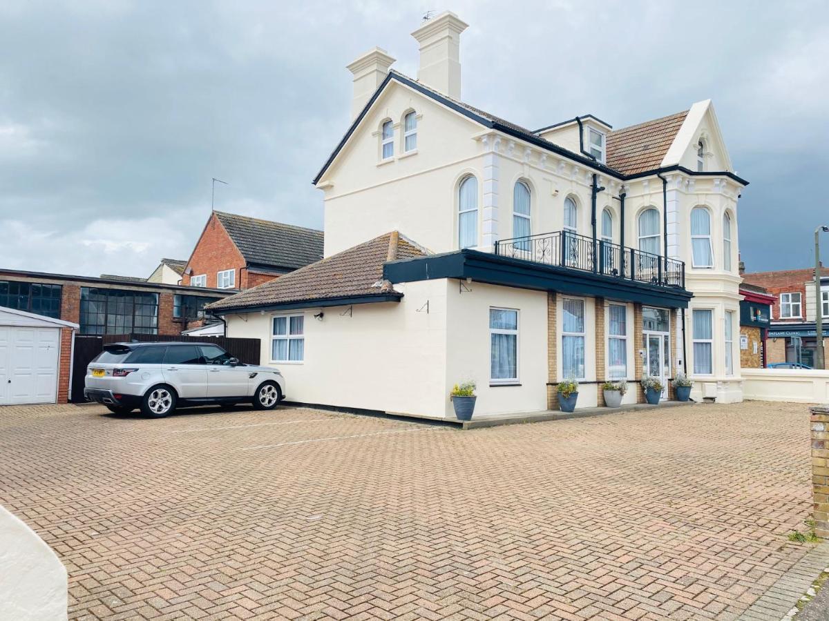 The Grosvenor 3*