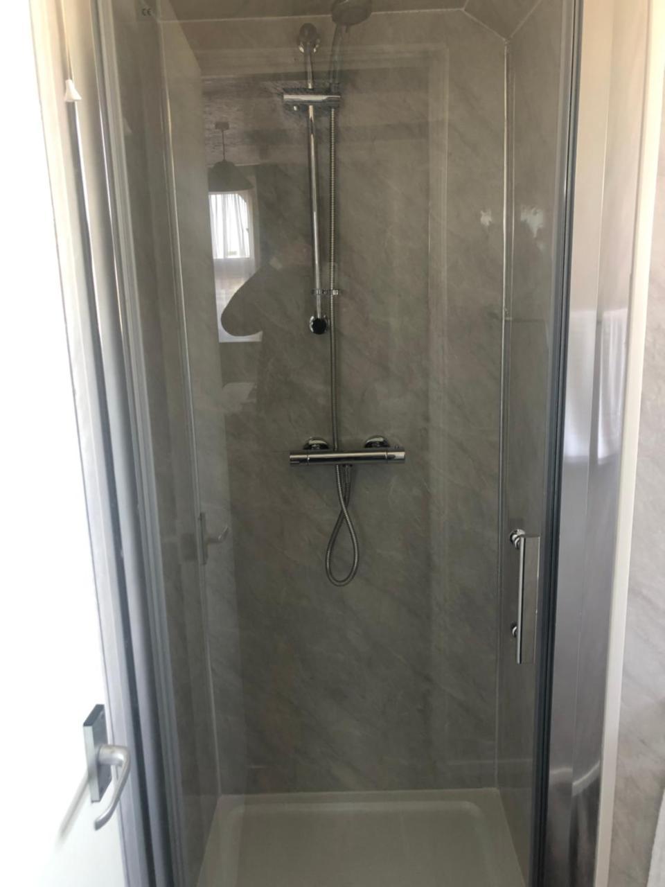 The Grosvenor 3*